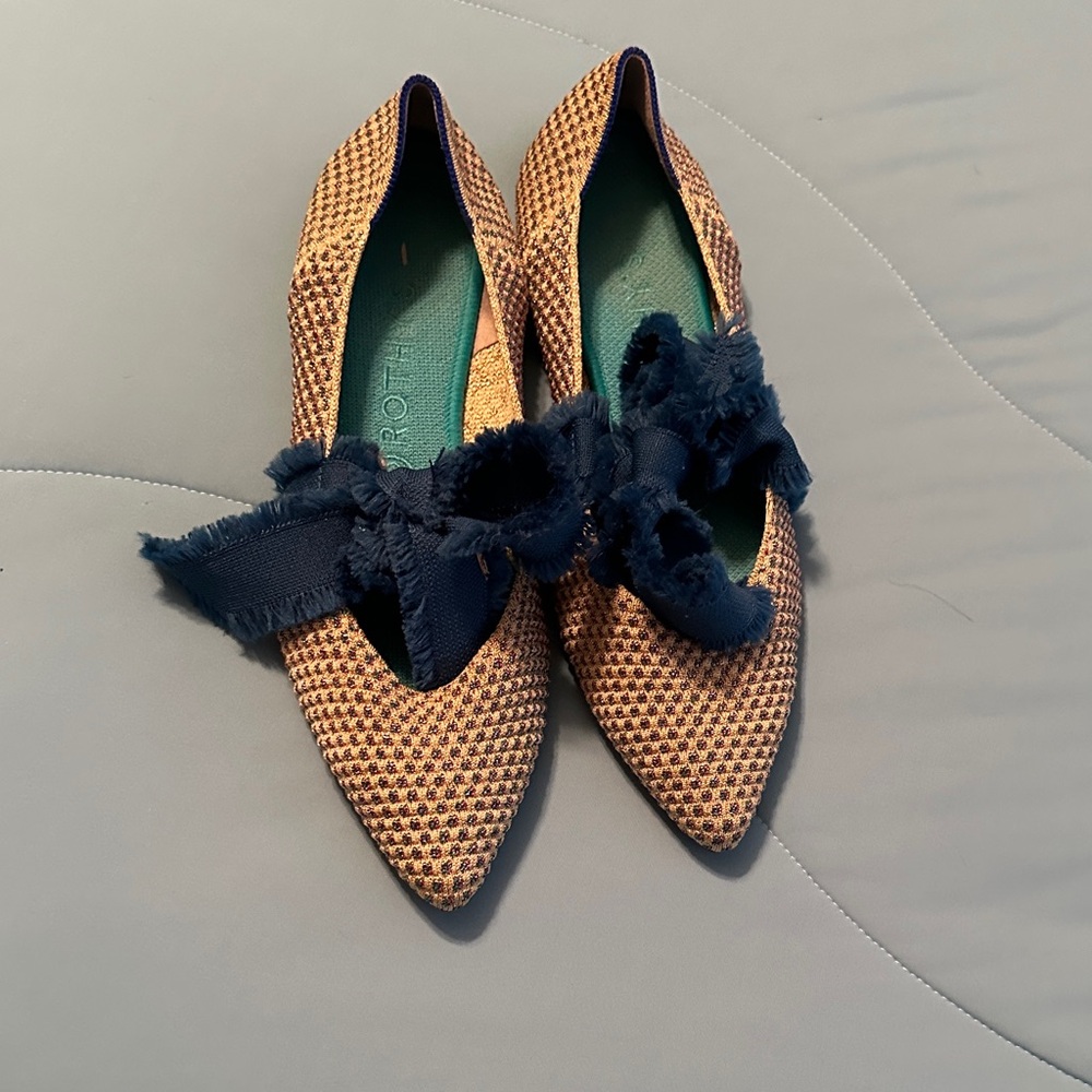 Rothy's Tan and Navy Flats